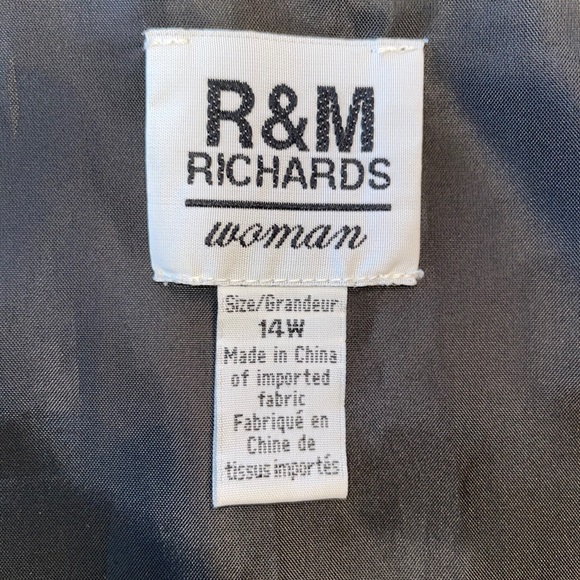 R&M Richards Top - Picture 4 of 4